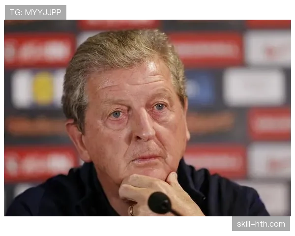 霍奇森战术调整显成效,球队新赛季豪取连胜表现稳健 霍奇森战术调整显成效,球队新赛季豪取连胜表现稳健